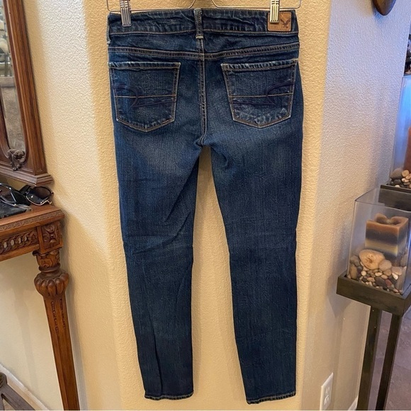 AMERICAN EAGLE Women Blue Skinny Stretch Jeans Size 2 Short - Picture 5 of 9